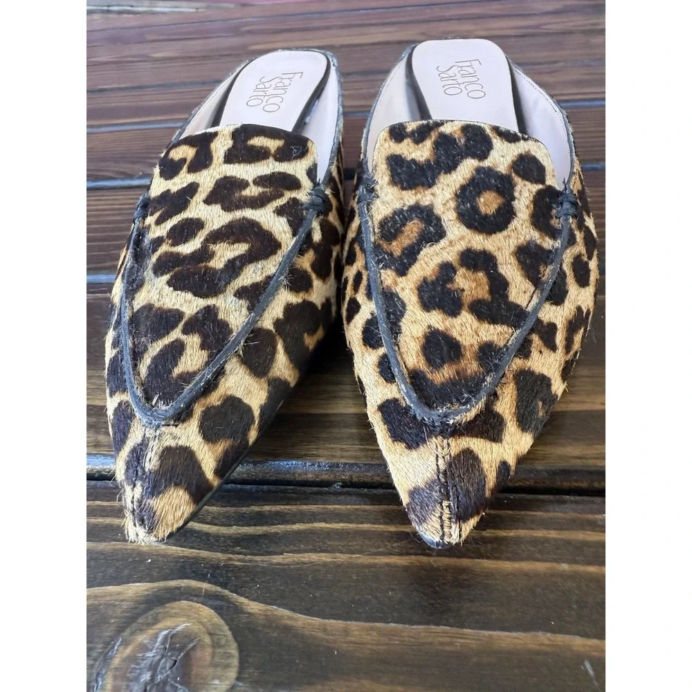 Franco Sarto black Tan leopard fur pointed toe flats 7 M‎